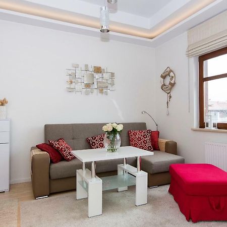 Ascot - Neptun Park By Oneapartments กดัญสก์ ภายนอก รูปภาพ