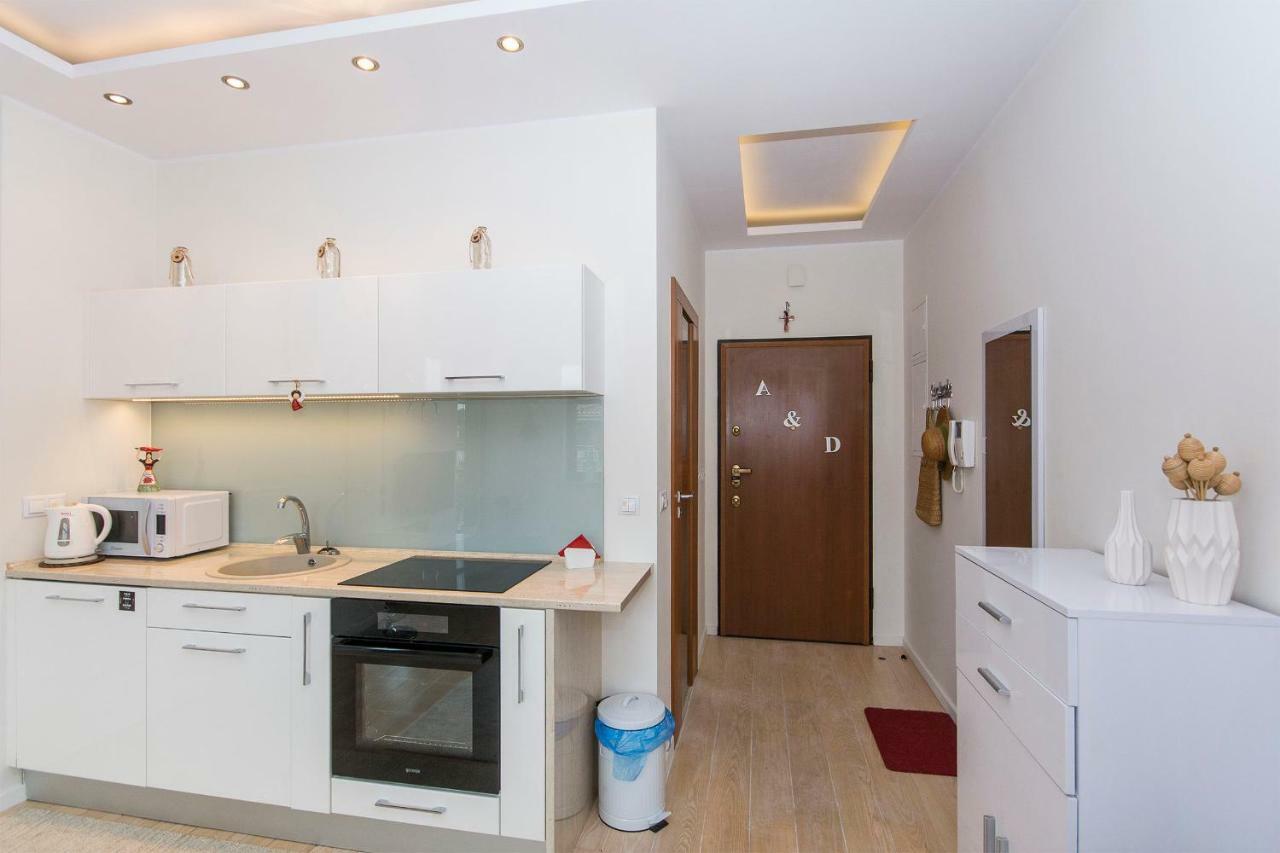 Ascot - Neptun Park By Oneapartments กดัญสก์ ภายนอก รูปภาพ
